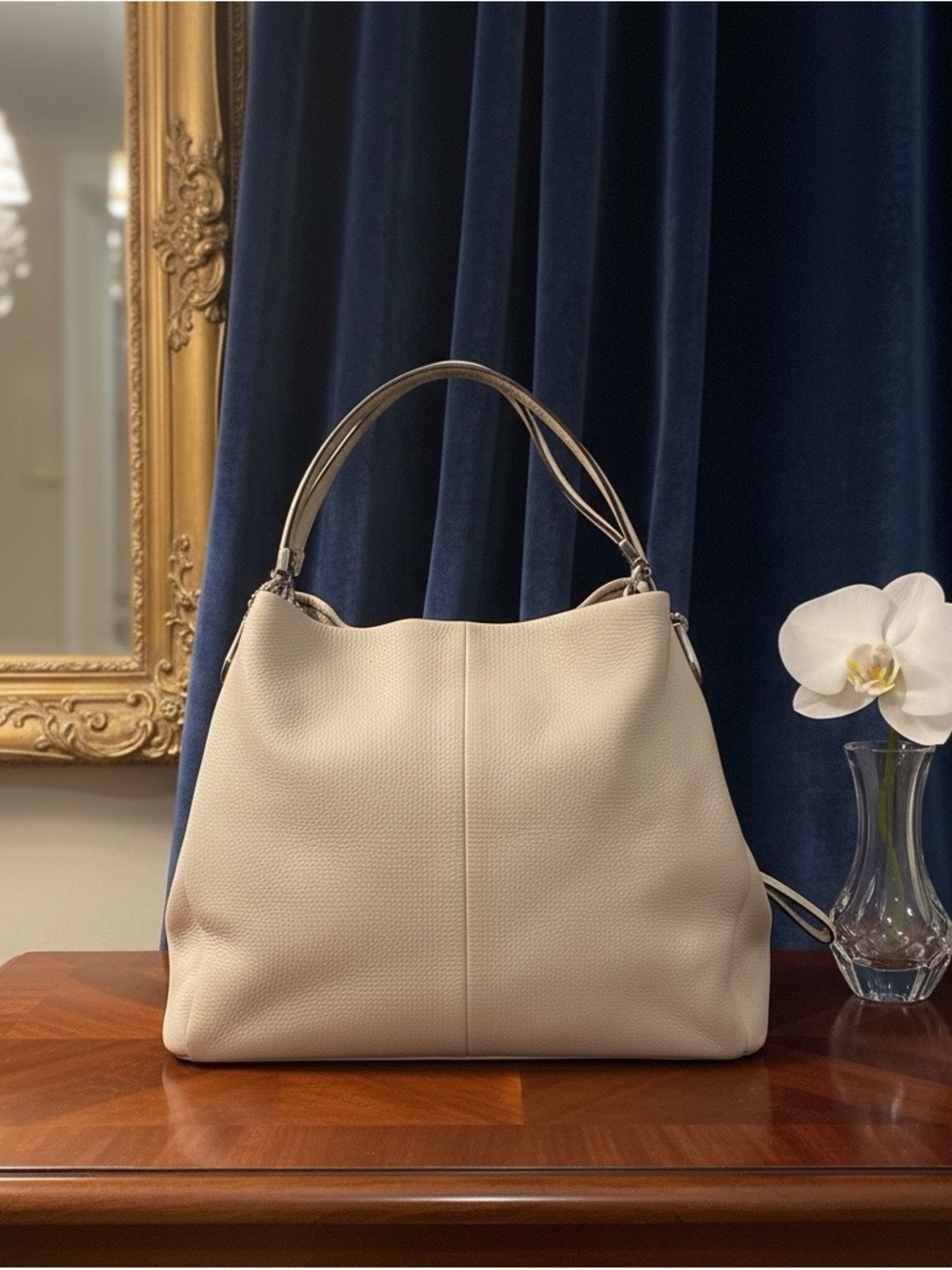 Elegant Beige Women's Handbag